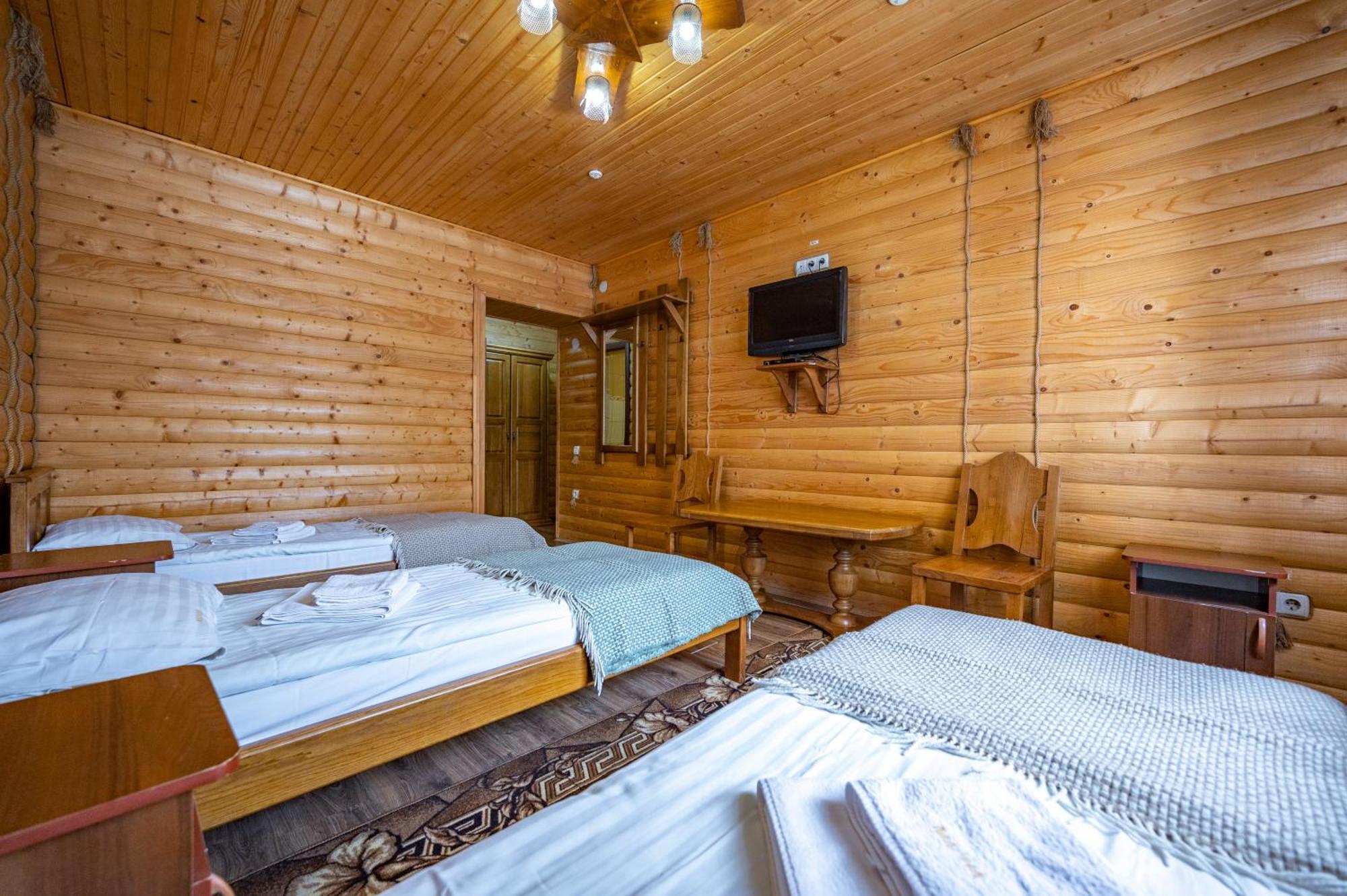 Марина Otel Bukovel Oda fotoğraf